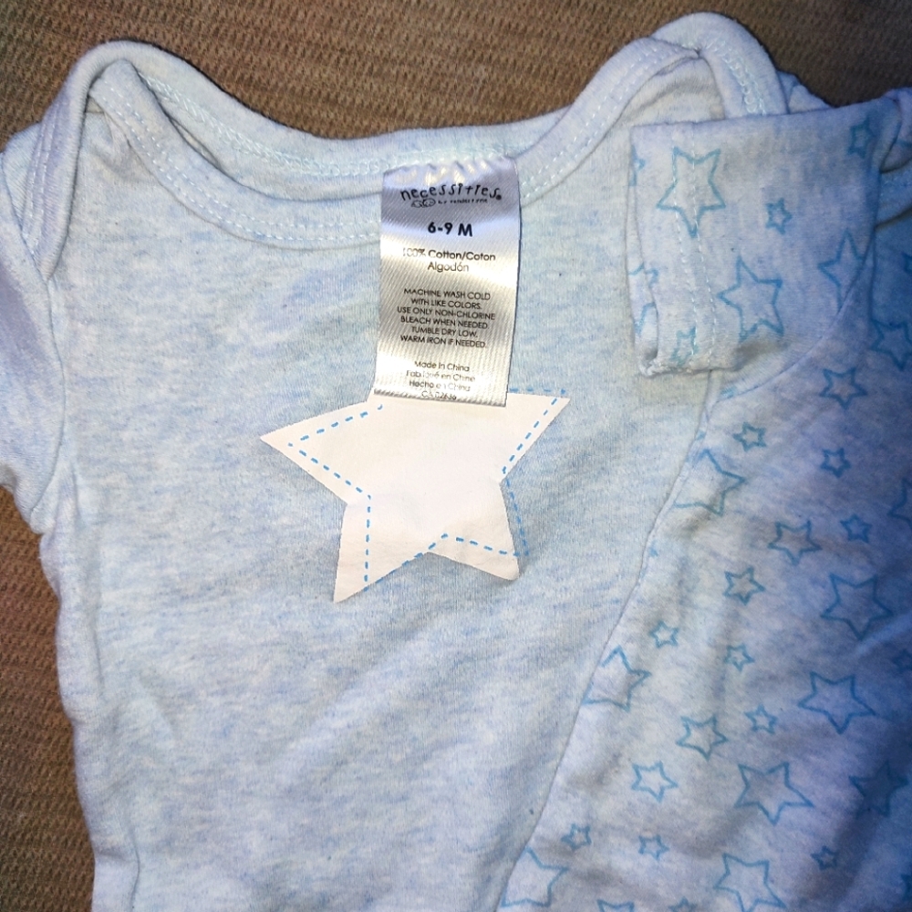 6-9m onesies - Picture 2 of 3